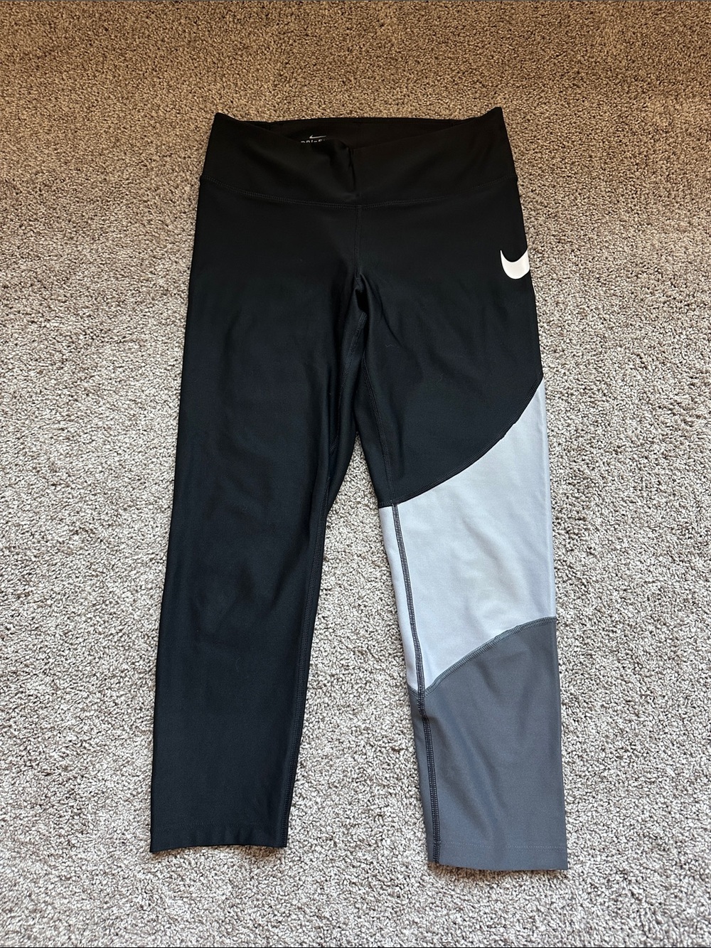 Nike dri fit workout leggings